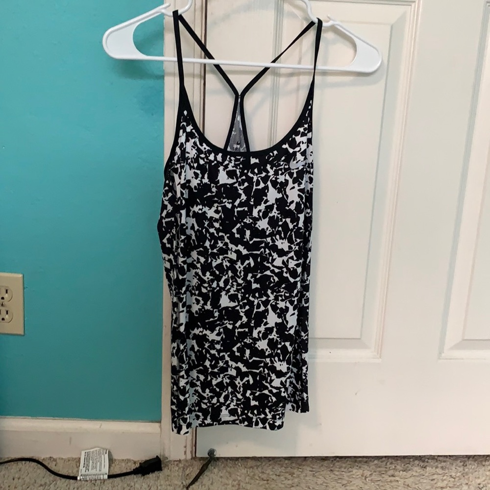 Workout tank top